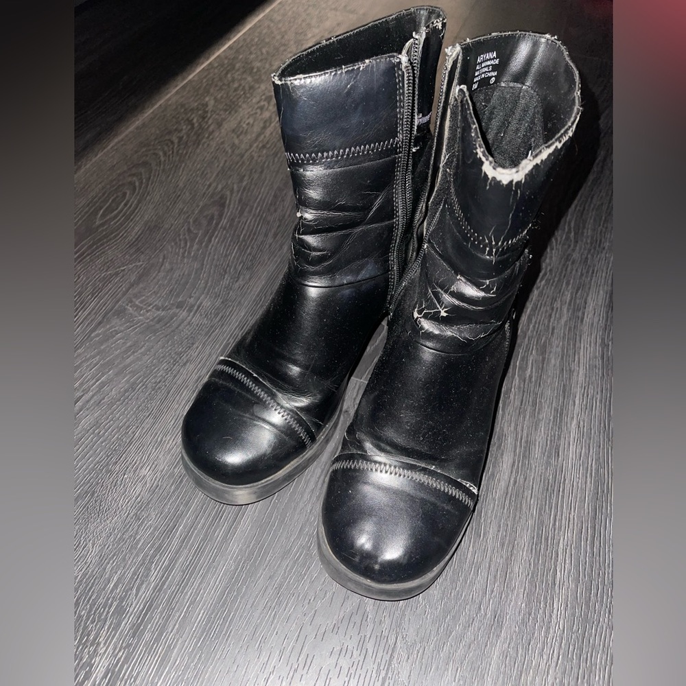 Women’s Mudd black vintage 90’s Aryana chunky ankle boots size 8m